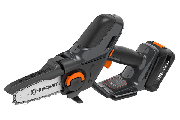 Husqvarna Aspire™ P5-P4A Battery Pruner