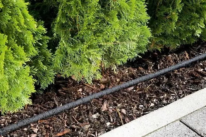 <a href="https://faeryn.xyz/brand/gardena/" class="clw-brand-logo" title="Gardena"><img src="https://faeryn.xyz/wp-content/uploads/2024/08/Gardena-Logo-cropped.jpg" alt="Gardena" style="max-width:180px; max-height:60px;" /></a>   Soaker Hose – 15m Watering Buxtons