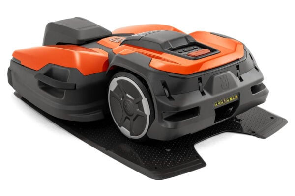 Husqvarna Ceora® CS4 Charging Station