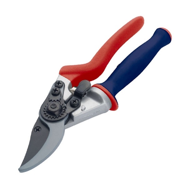 spear_jackson_razorsharp_advance_ergo_twist_handle_secateurs2
